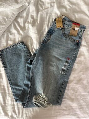 Levi's light blue distressed 501 straight jeans button fly 30x30 new! Womens 10